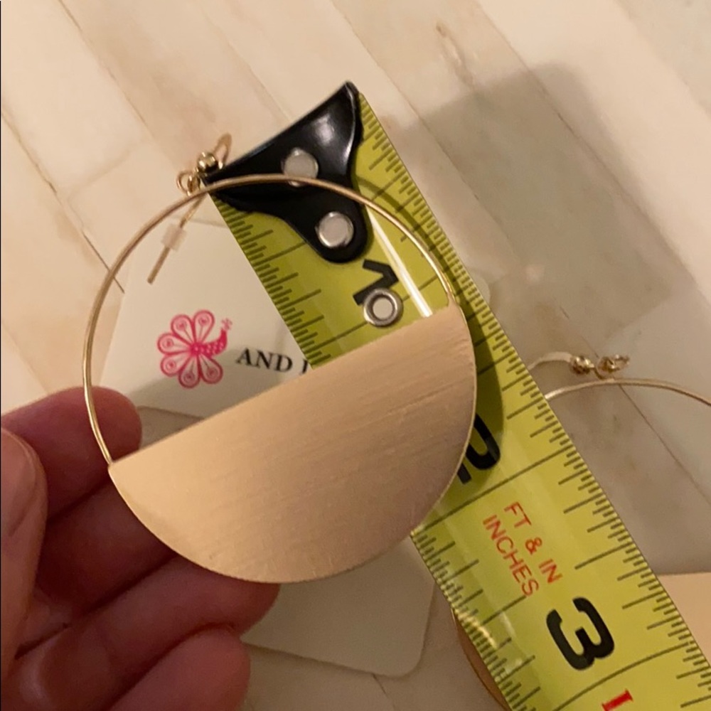 Round dangle earrings - Picture 9 of 9